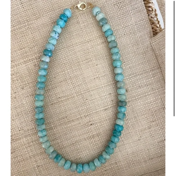 Turquoise Beaded Necklace - Picture 3 of 4
